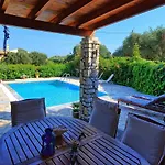 Beach Villa Blue By Posarellivillas